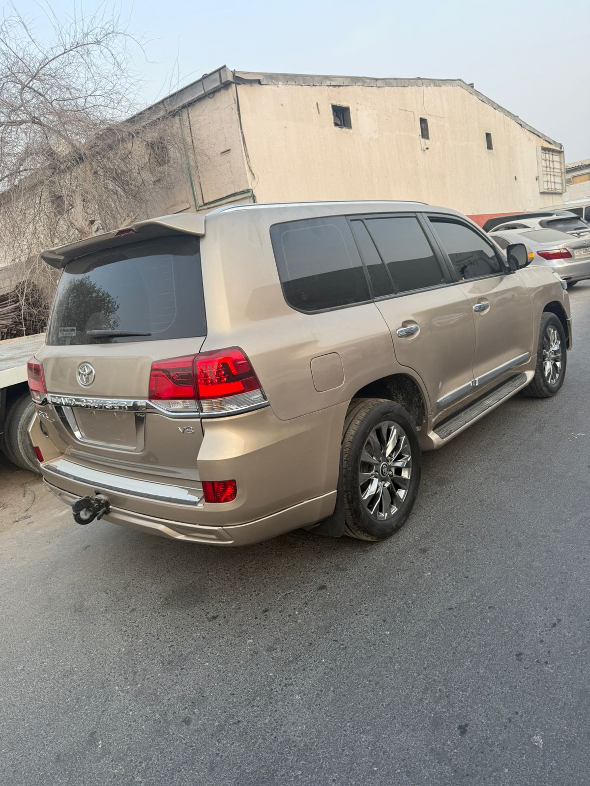 
								Toyota Land Cruiser Prado (2020) full									